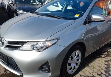 Toyota Auris 245.000 km 5.490 &euro; Saarlouis 66740