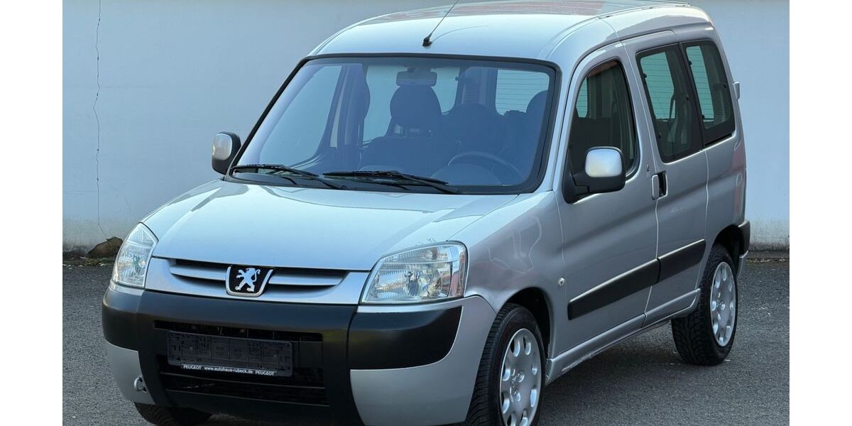 Peugeot Partner 205.000 km 2.799 &euro; Völklingen 66333