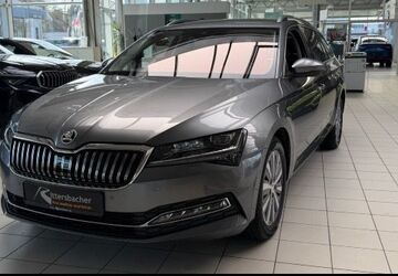 Skoda Superb 42.687 km 35.790 &euro; Saarbrücken 66130