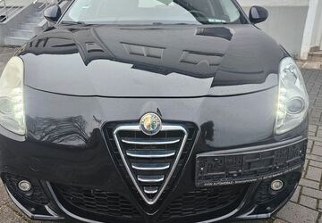 Alfa Romeo Giulietta 166.734 km 4.900 &euro; Saarlouis 66740
