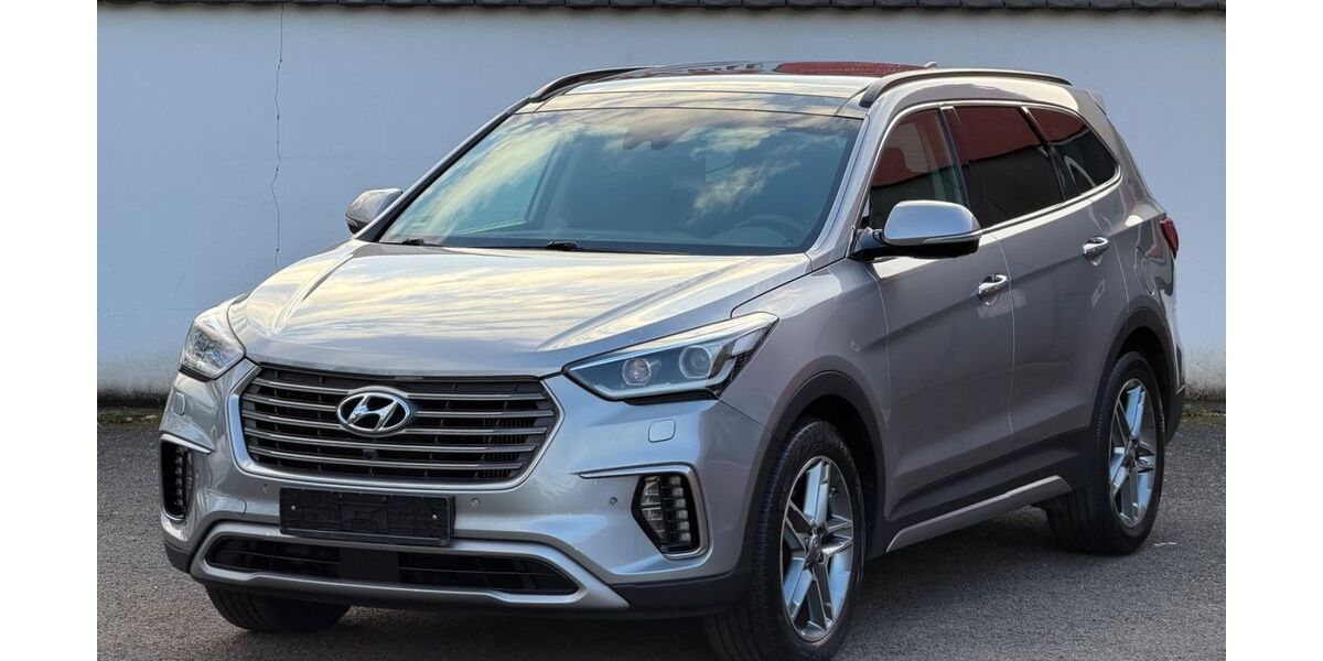 Hyundai Grand Santa Fe 155.000 km 16.999 &euro; Völklingen 66333
