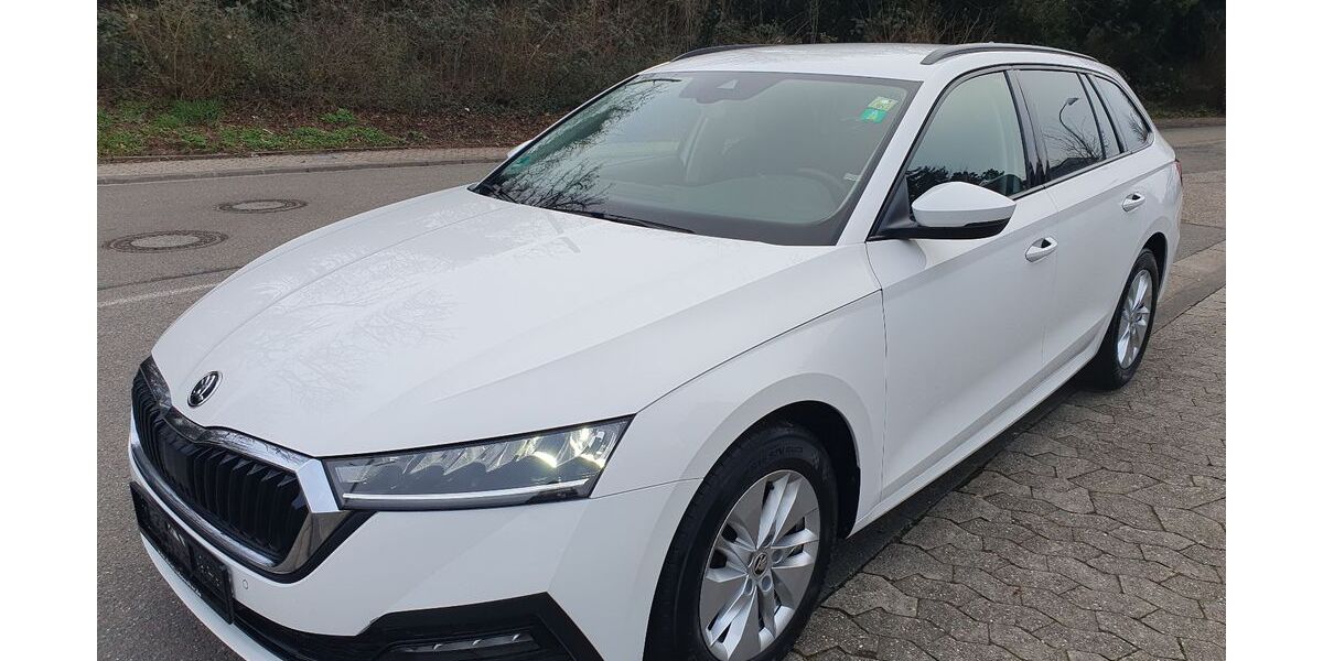 Skoda Octavia 83.000 km 19.990 &euro; Saarbrücken - Burbach 66115