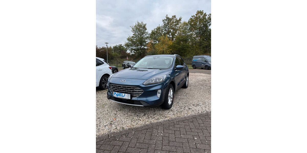 Ford Kuga 29.000 km 26.700 &euro; Homburg 66424