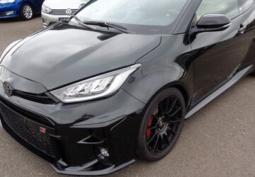 Toyota Yaris 11.000 km 42.999 &euro; Lebach 66822