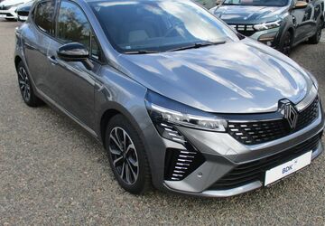 Renault Clio 16.900 km 18.890 &euro; Heusweiler 66265