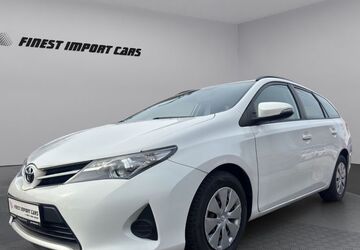 Toyota Auris Touring Sports 149.763 km 8.998 &euro; Völklingen 66333
