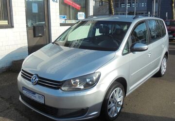 VW Touran 209.000 km 5.950 &euro; Dillingen/Saar 66763
