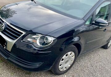 VW Touran 193.000 km 5.299 &euro; Blieskastel 66440