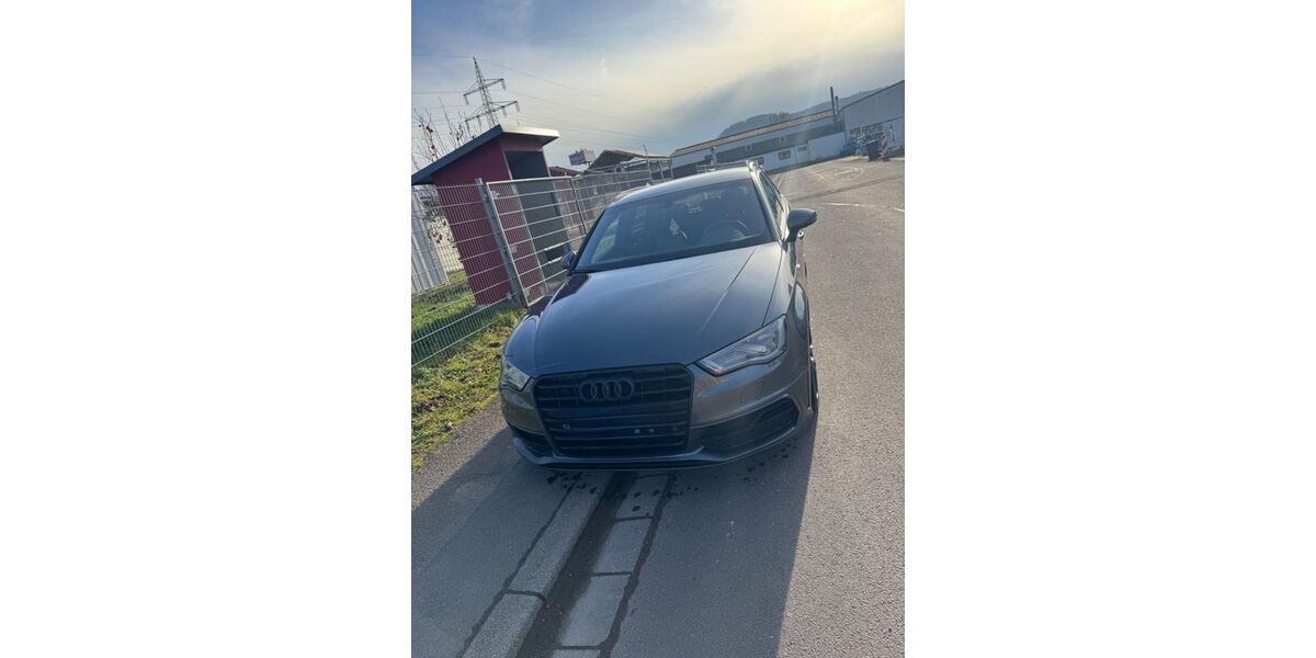 Audi A3 159.000 km 15.200 &euro; Schmelz 66839