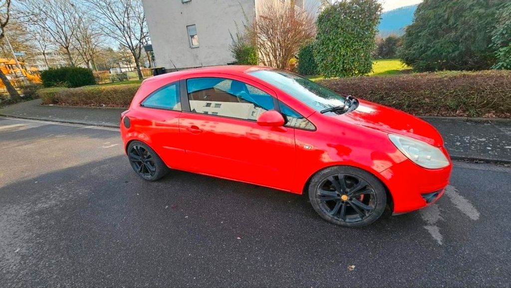 Opel Corsa 262.000 km 1.299 &euro; Dillingen 66763