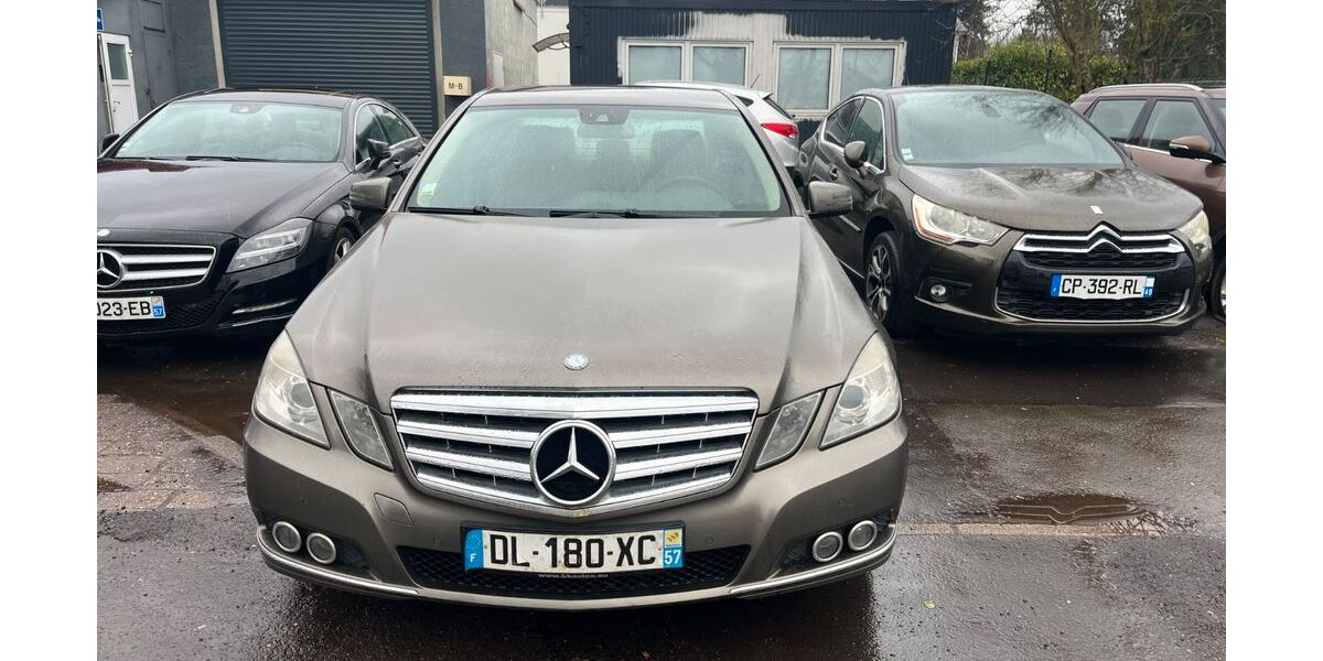 Mercedes-Benz E 220 380.000 km 3.290 &euro; Saarwellingen 66793