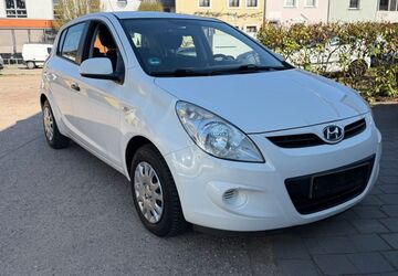 Hyundai i20 155.000 km 4.000 &euro; Saarlouis 66740