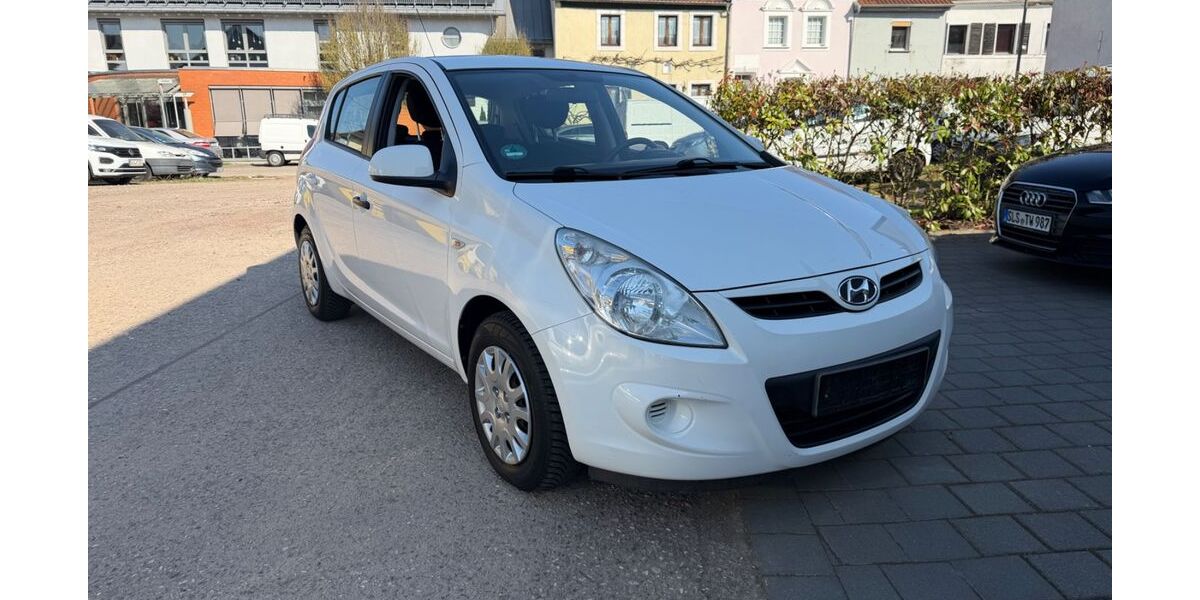 Hyundai i20 155.000 km 4.000 &euro; Saarlouis 66740