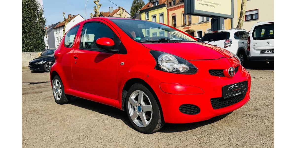 Toyota Aygo (X) 227.000 km 1.700 &euro; Saarbrücken 66115