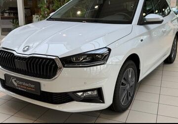 Skoda Fabia 4.500 km 24.990 &euro; Saarbrücken 66130