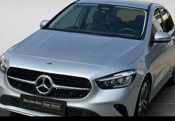 Mercedes-Benz B 200 5.836 km 33.240 &euro; Saarbrücken 66117