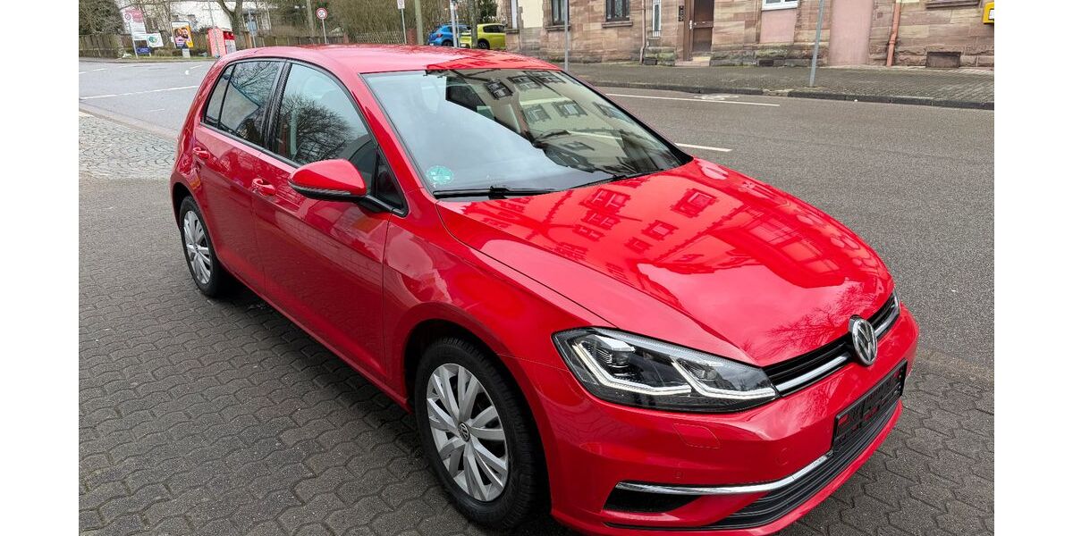 VW Golf 117.000 km 13.555 &euro; Saarbrücken 66115