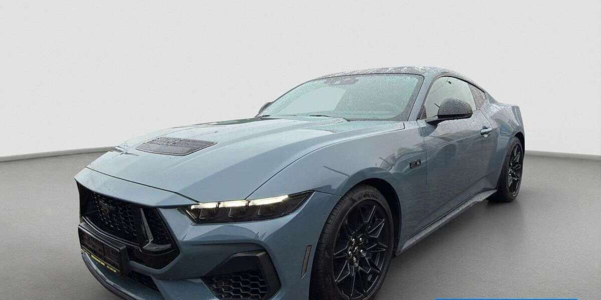 Ford Mustang 5.687 km 52.900 &euro; Saarlouis 66740