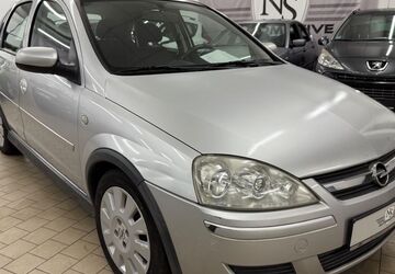 Opel Corsa 215.000 km 1.990 &euro; Schmelz 66839