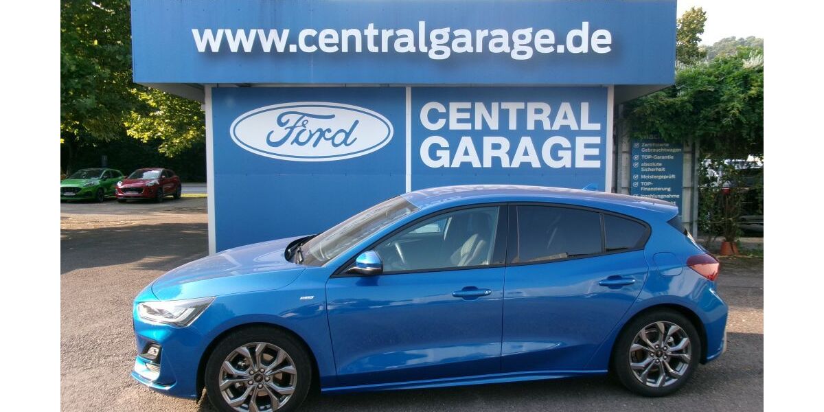 Ford Focus 20.600 km 24.900 &euro; Dillingen 66763