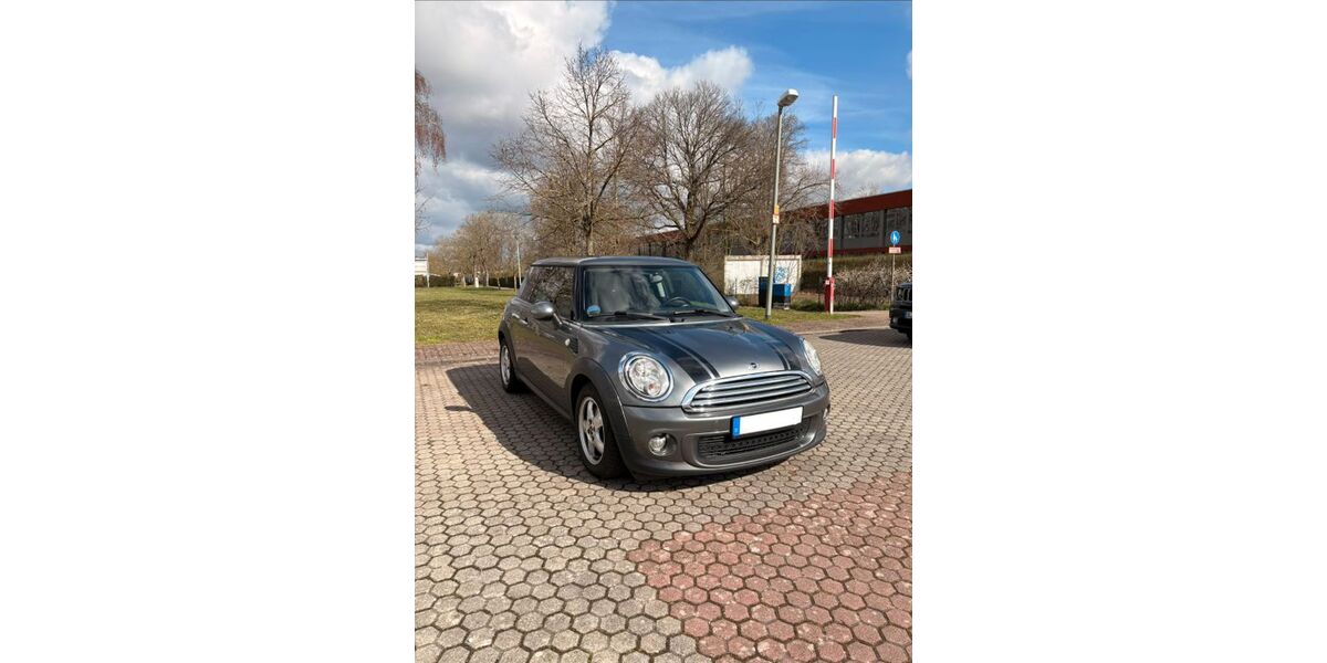 Mini ONE 159.000 km 2.499 &euro; Überherrn 66802