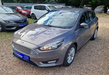 Ford Focus 97.000 km 7.999 &euro; Saarbrücken 66117