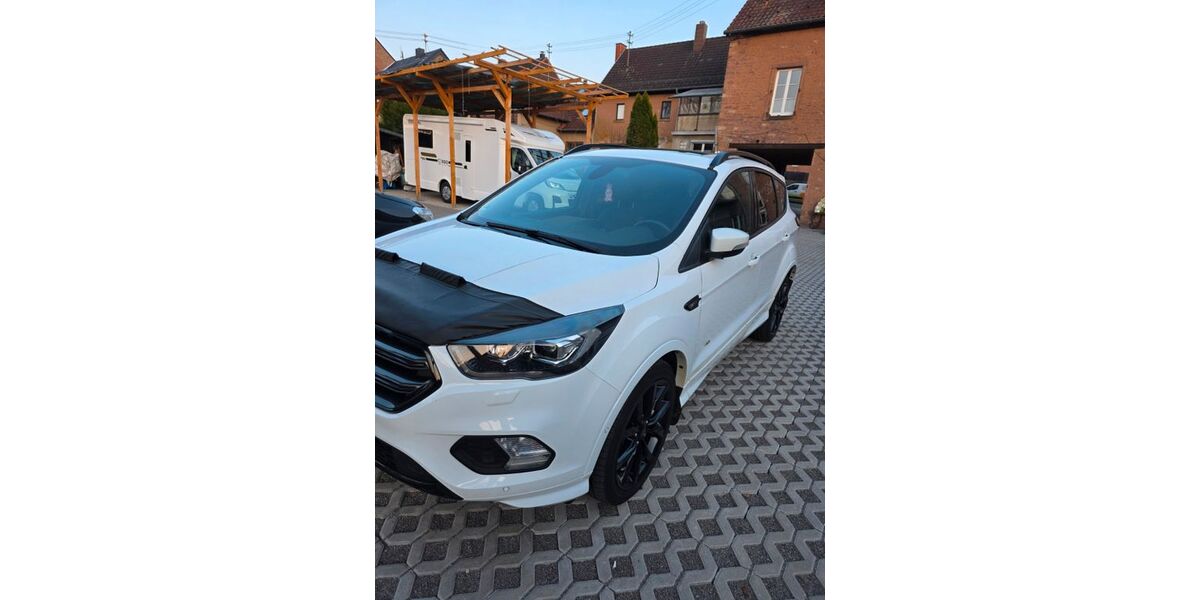 Ford Kuga 155.000 km 14.900 &euro; Ottweiler 66564