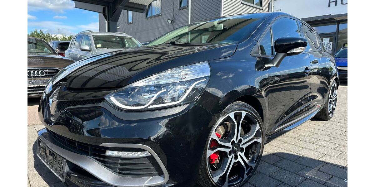 Renault Clio 115.618 km 13.990 &euro; Nalbach 66809