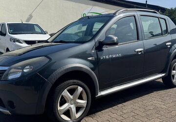 Dacia Sandero 209.000 km 1.999 &euro; Saarbrücken 66115