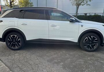 Peugeot 5008 7.000 km 34.900 &euro; Saarbrücken 66111