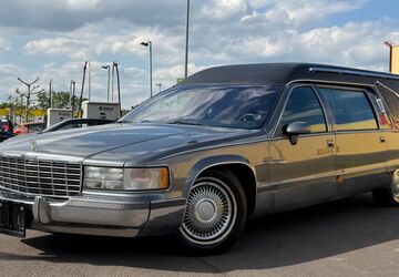 Cadillac Fleetwood 125.000 km 7.999 &euro; Saarlouis 66740