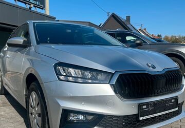 Skoda Fabia 11.800 km 22.600 &euro; Riegelsberg 66292