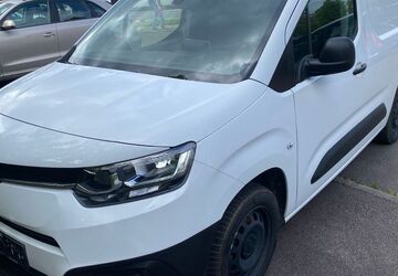Toyota Proace City 90.000 km 10.999 &euro; Saarbrücken 66119