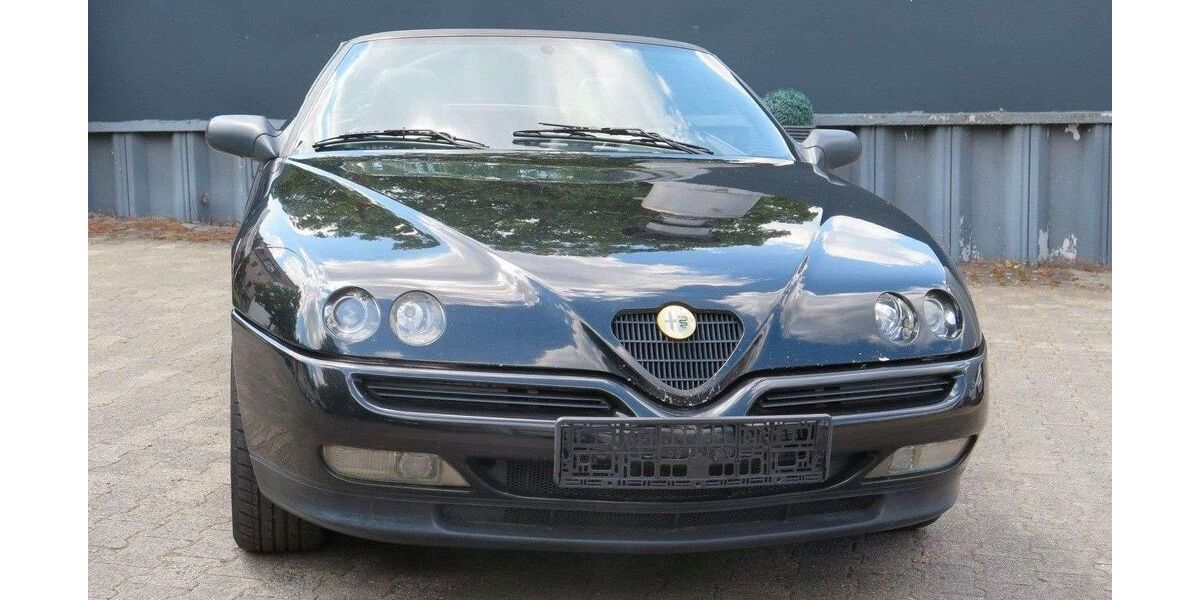 Alfa Romeo Spider 151.000 km 4.750 &euro; Saarbrücken 66117
