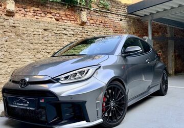 Toyota Yaris 8.500 km 43.900 &euro; Saarbrücken 66111