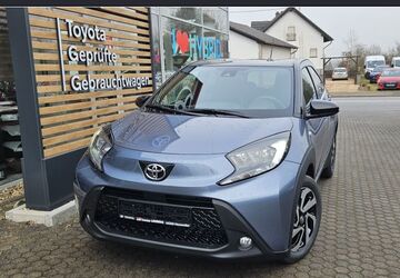 Toyota Aygo (X) 1.226 km 17.990 &euro; Heusweiler 66265