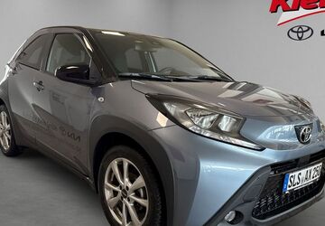 Toyota Aygo (X) 4.687 km 17.960 &euro; Saarlouis 66740