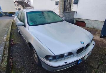 BMW 528 364.670 km 1.200 &euro; Püttlingen 66346