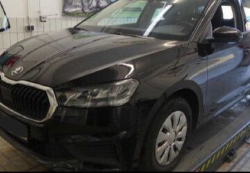 Skoda Fabia 43.009 km 15.690 &euro; Saarbrücken 66130