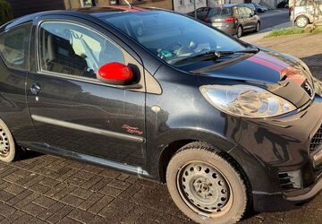 Peugeot 107 191.500 km 1.490 &euro; Illingen 66557