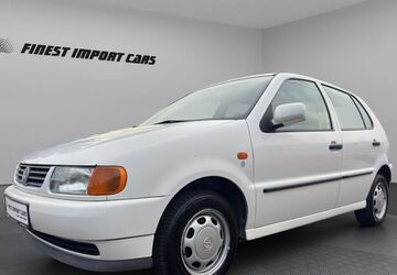 VW Polo 101.547 km 2.000 &euro; Völklingen 66333