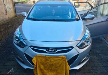 Hyundai i40 141.000 km 8.000 &euro; Völklingen 66333