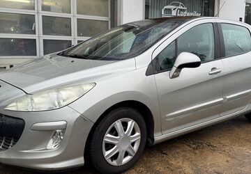 Peugeot 308 81.000 km 3.999 &euro; Saarbrücken 66115