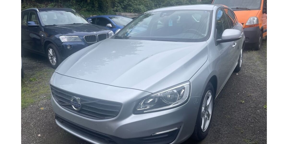 Volvo V60 238.620 km 8.200 &euro; Ensdorf 66806