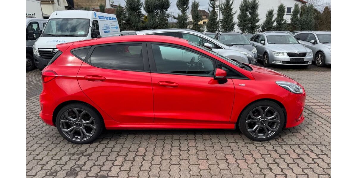 Ford Fiesta 106.632 km 8.990 &euro; Saarlouis 66740
