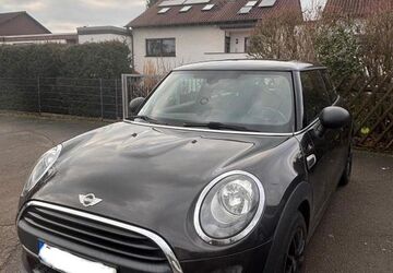 Mini One First 60.000 km 9.999 &euro; Püttlingen 66346