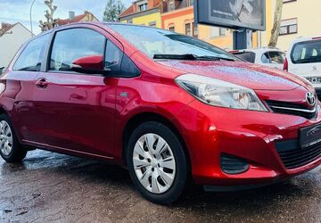 Toyota Yaris 97.000 km 6.900 &euro; Saarbrücken 66115