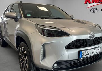 Toyota Yaris Cross 4.385 km 30.699 &euro; Saarlouis 66740