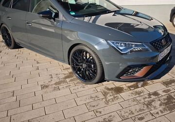 Seat Leon 77.000 km 28.500 &euro; Schmelz 66839