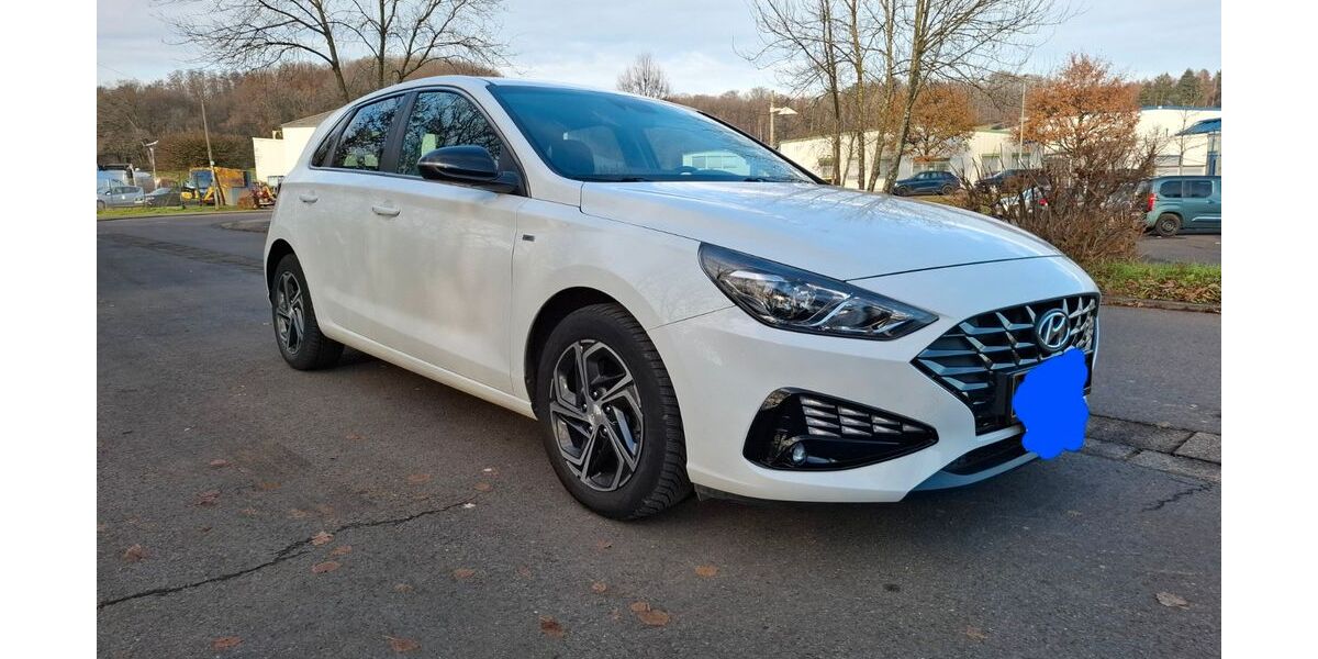 Hyundai i30 102.000 km 14.999 &euro; Lebach 66822
